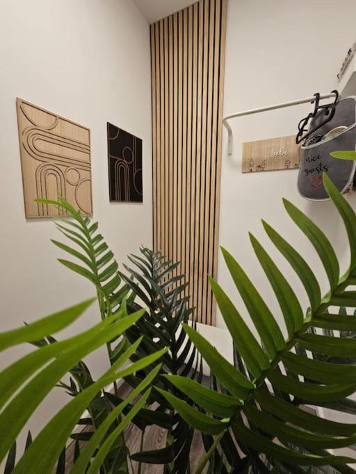 Affordable Suite In Vienna'S Hotpoint Buitenkant foto