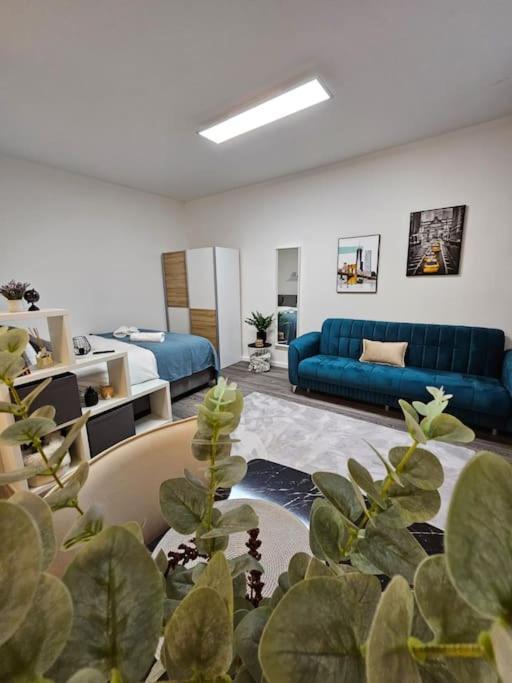 Affordable Suite In Vienna'S Hotpoint Buitenkant foto