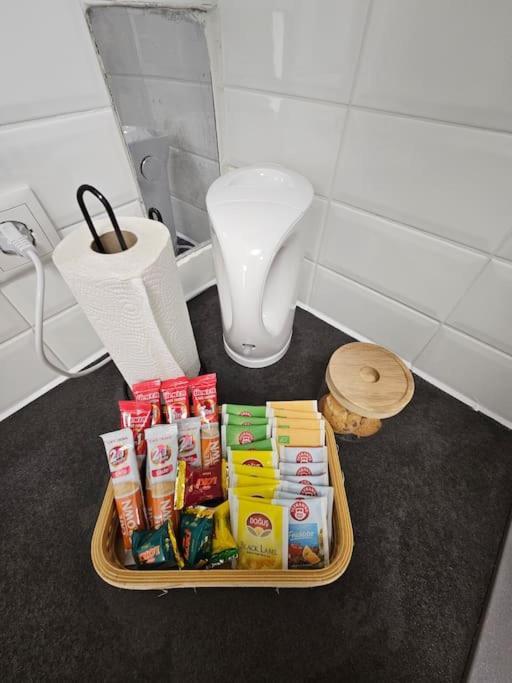Affordable Suite In Vienna'S Hotpoint Buitenkant foto