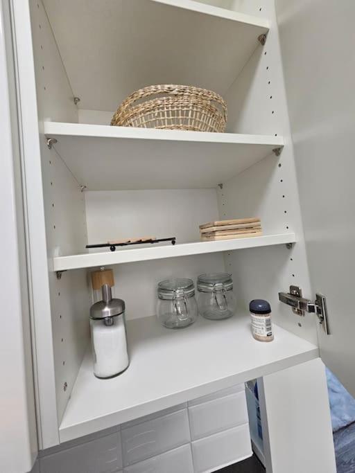 Affordable Suite In Vienna'S Hotpoint Buitenkant foto